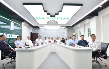 蔣錫培拜會四川華西集團(tuán)黨委書記、董事長楊斌